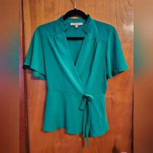 Green Wrap Blouse with Tie Waist | Ruffle V-Neck Short Sleeve - Size M